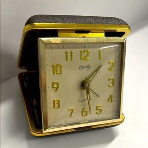 Bradley Vintage Travel Alarm Clock in Hard Case